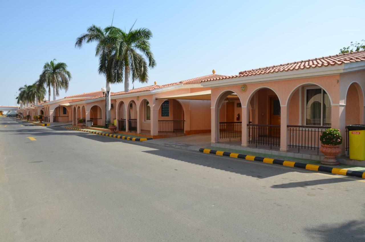 Al Murjan Beach Resort