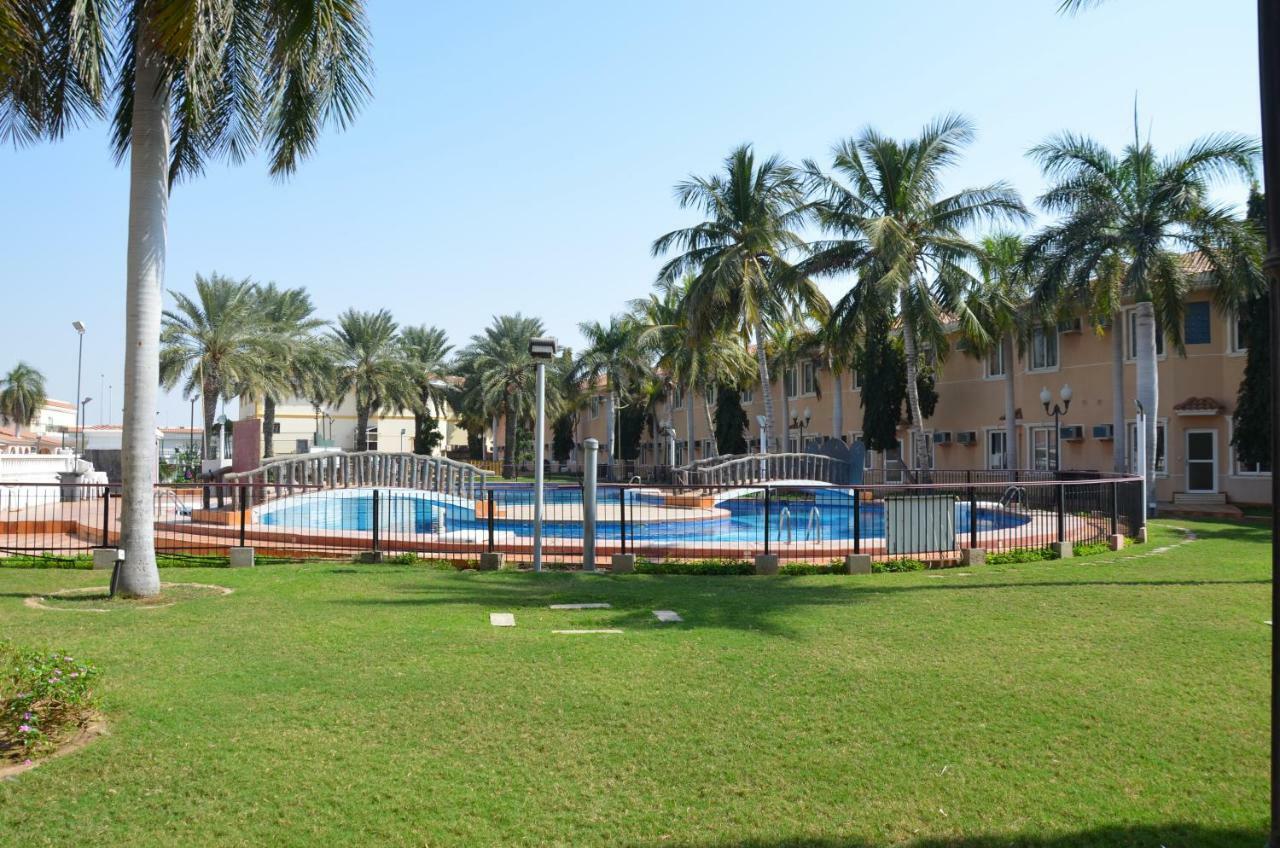 Resort Al Murjan Beach